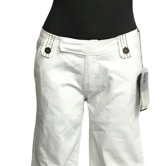 New White Low Rise Bell Bottom Jeans Flare Legs Size 28 - Picture 3 of 12